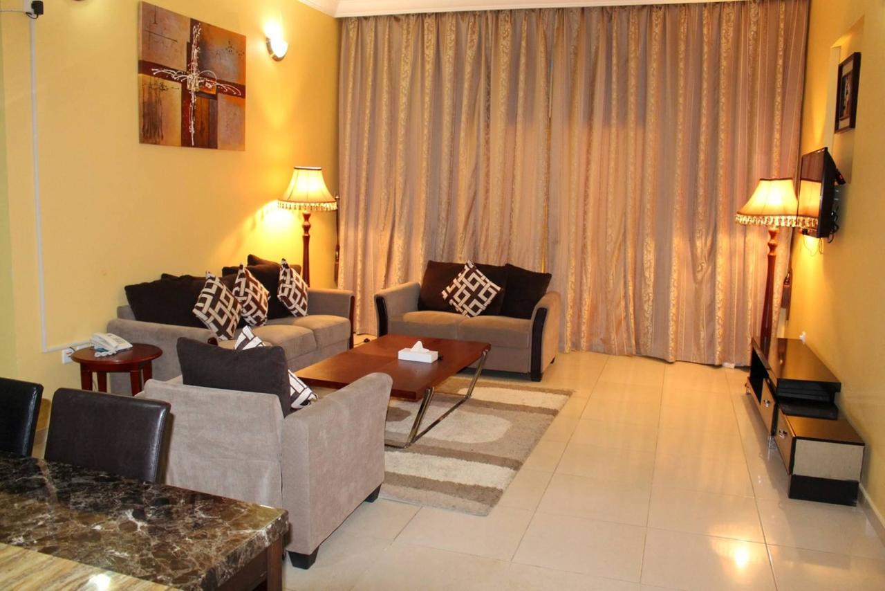 Aryana Hotel Al Buraimi Buitenkant foto